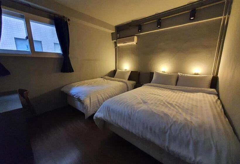 스탠다드 트리플 룸, Daljee Guesthouse