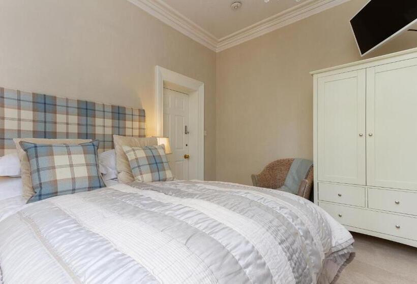 اتاق استاندارد, Glencree