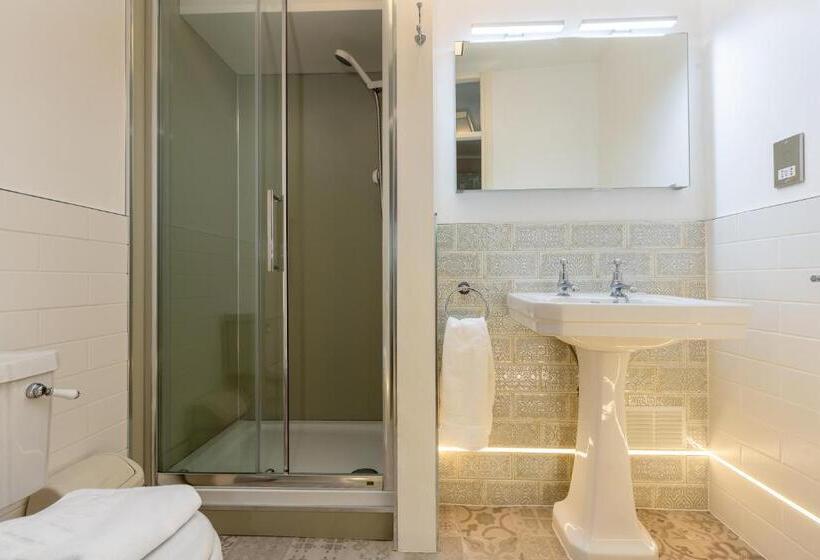 اتاق استاندارد با تخت بزرگ, Glencree