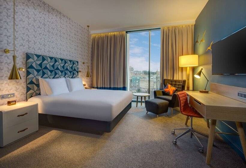 Номер Стандарт Двуспальная Кровать, Hilton Bournemouth