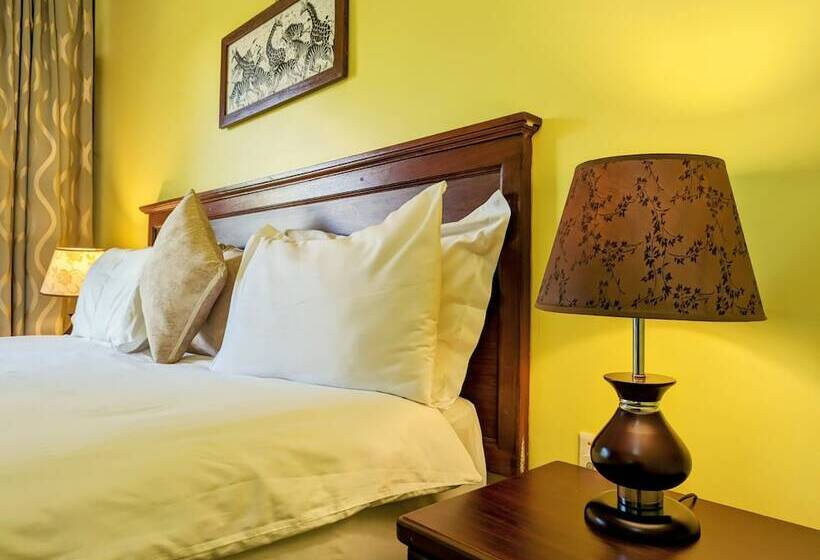 Номер Стандарт с Балконом, Mvuli Hotels Arusha