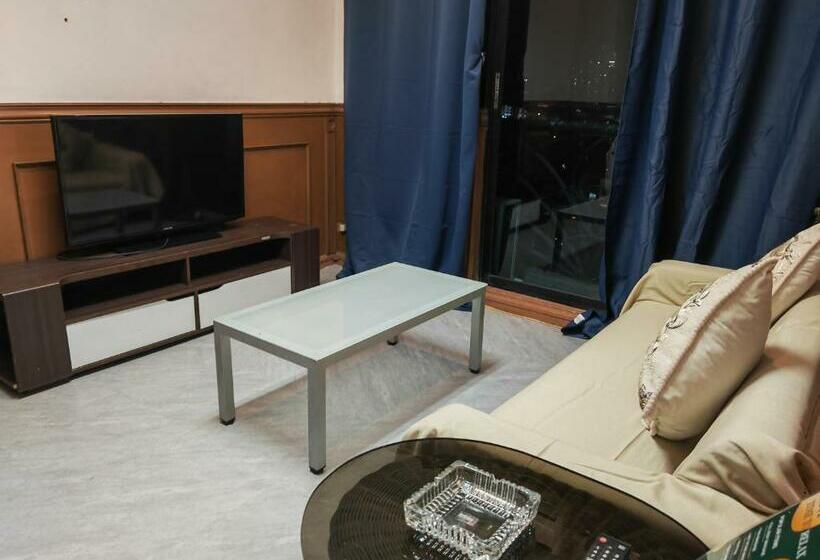 استودیوی استاندارد, Accommodation Services