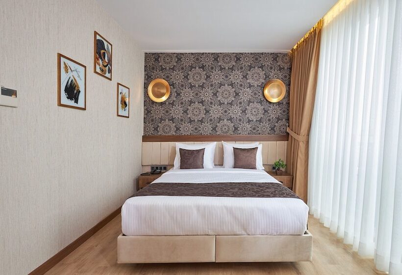 اتاق خانوادگی, Trademark Collection By Wyndham Operla Airport Hotels