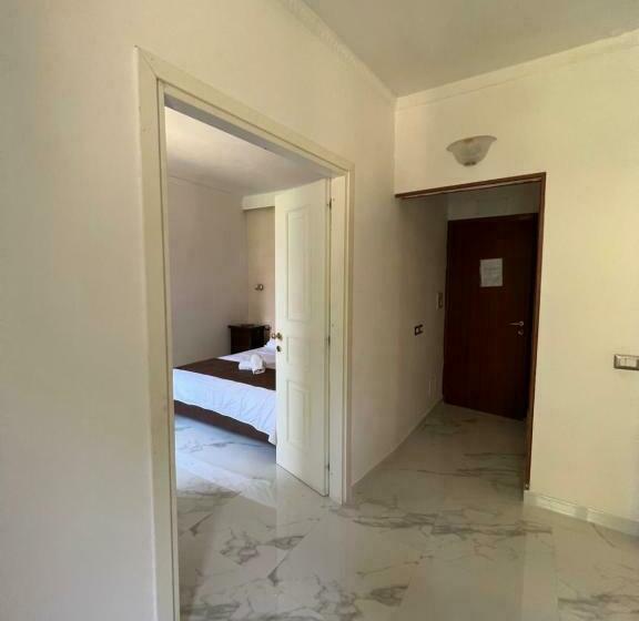 اتاق لوکس, Villa Edelweiss