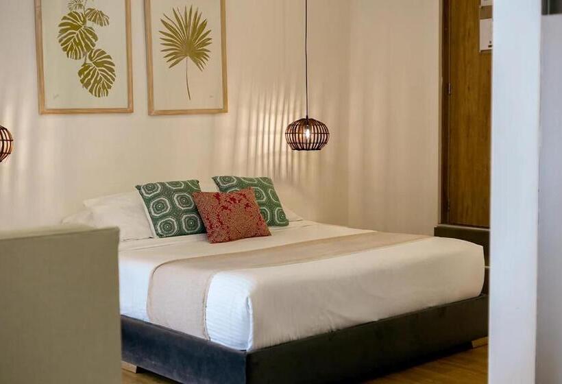 سوییت, Luxury 1br Suite Rooftop 201