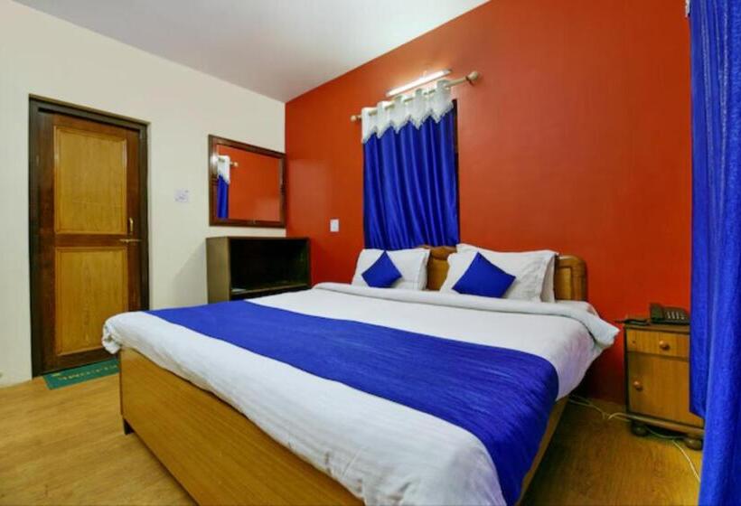חדר סטנדרט נוף לאגם, Chinar Lake View Nainital   100 Meter From Mall Road   Hygiene, Lake View & Spacious Room