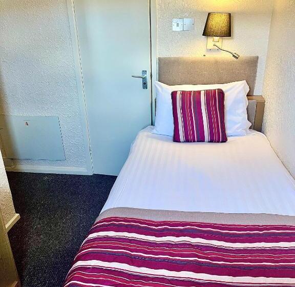 اتاق استاندارد یک نفره, Clifton Court