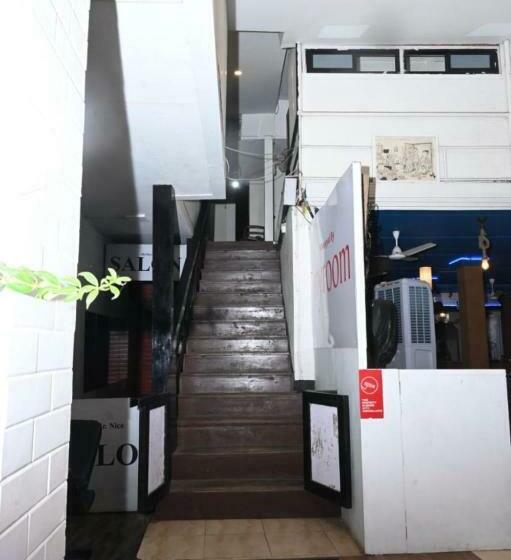 带大床的豪华间, Coco Homes By Myroom