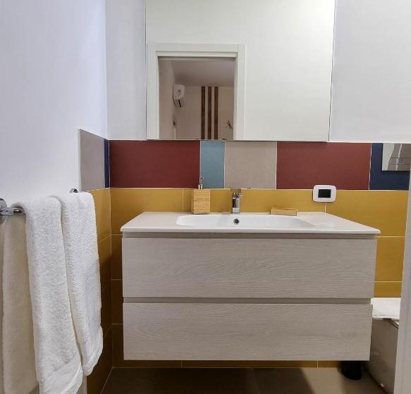 اتاق لوکس با تخت بزرگ, Halicyae Bed And Breakfast