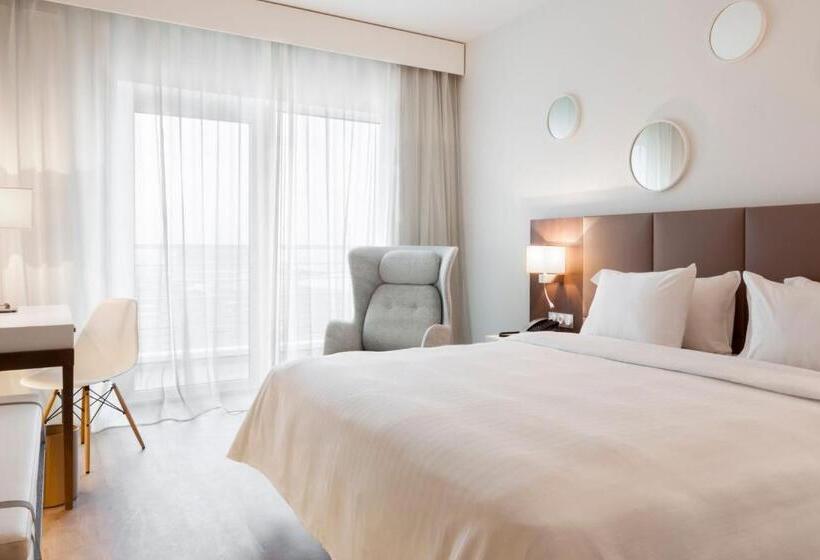 Номер Superior Кровать Кинг, Ac Hotel By Marriott Paris Le Bourget Airport