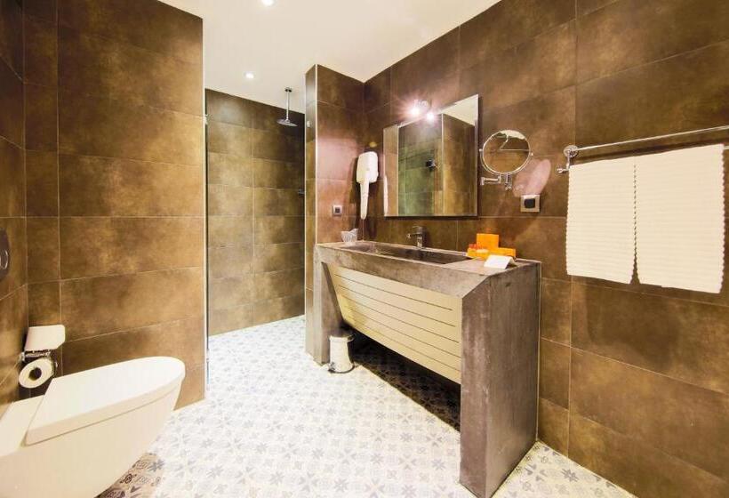 اتاق لوکس, Doğa Thermal Health & Spa