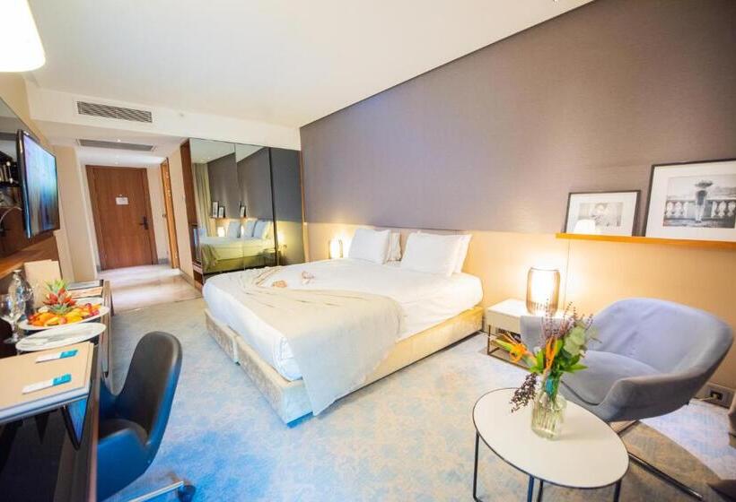 اتاق استاندارد, Dosso Dossi Hotels & Spa Downtown