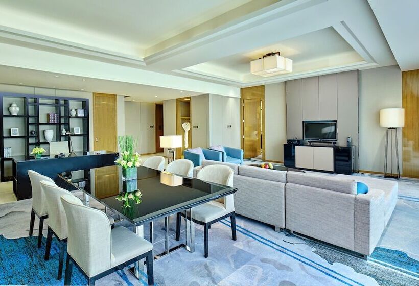 Президентский Люкс, Doubletree By Hilton Hotel Heyuan