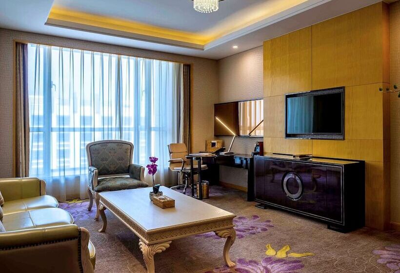 سوییت اجرایی, Pullman Qingdao Ziyue