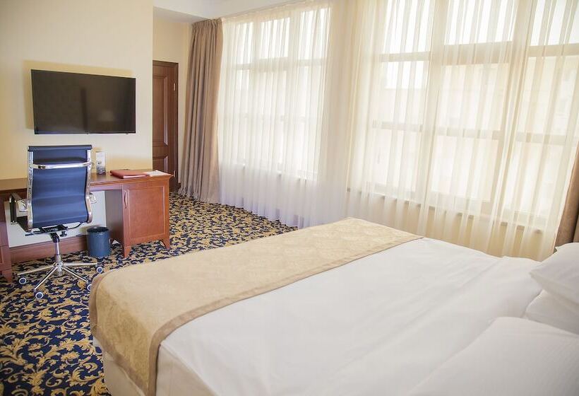 آپارتمان 1 خوابه, Ramada By Wyndham Almaty