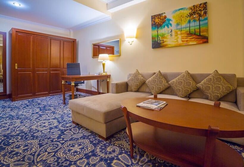 اتاق سوپریور, Ramada By Wyndham Almaty