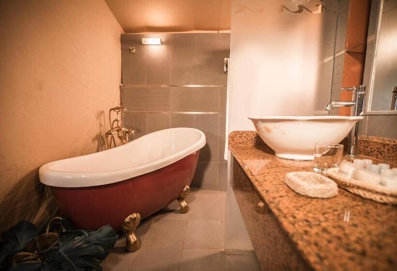 سوئیت با تخت بزرگ, Vichayito Bungalows & Carpas