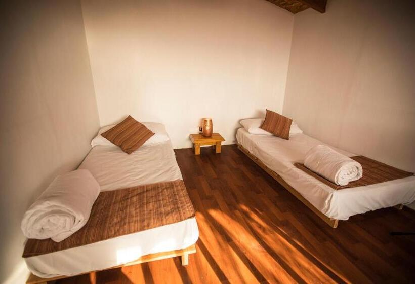 بانگلوی خانوادگی با چشم‌انداز دریا, Vichayito Bungalows & Carpas