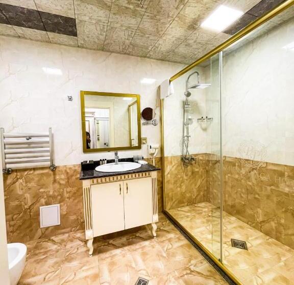 آپارتمان 1 خوابه, Premier Palace Baku