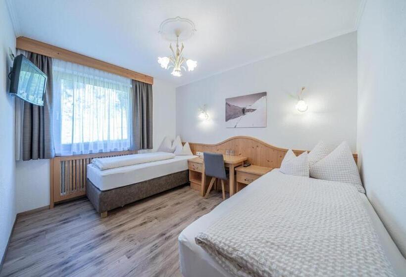 اتاق استاندارد, Pension Bergfrieden