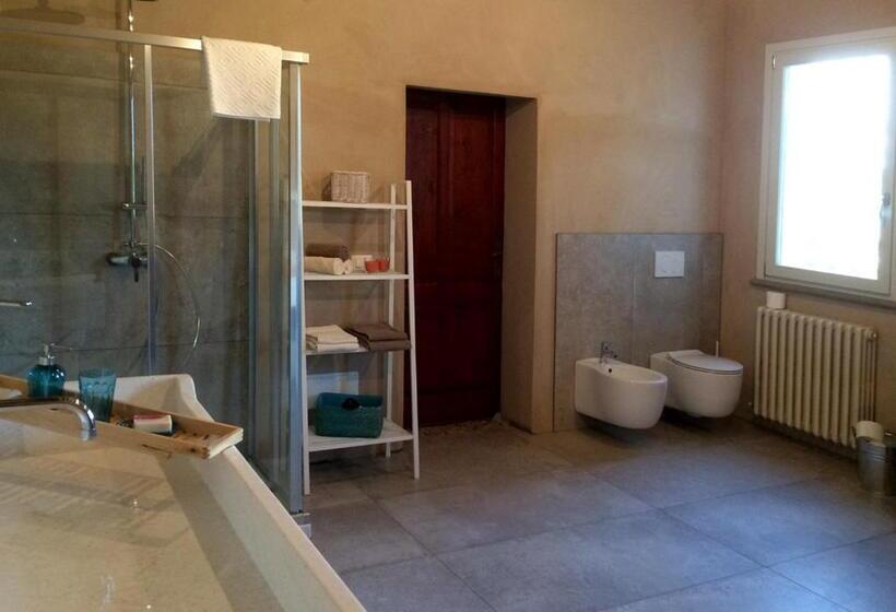 Номер Стандарт Вид на Сад, B&b Antica Cascina