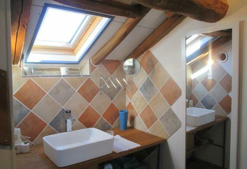 Номер Стандарт, Ferme De Bellevue