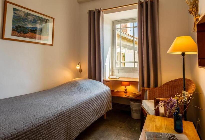 Номер Стандарт Трехместный, L Auberge Du Cèdre