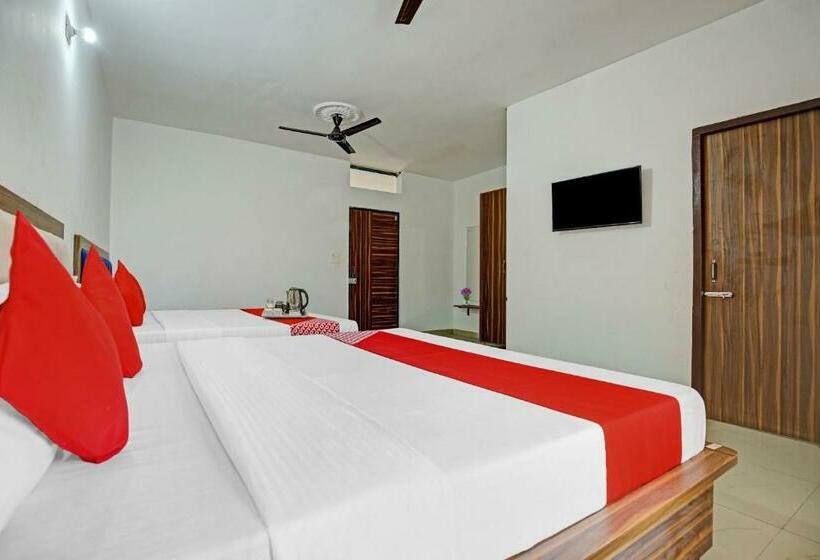 Трехместный Номер Классика, Flagship Hotel Hc Punjab Inn