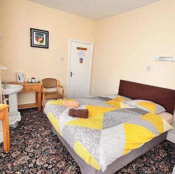 Quarto Estandar Banheiro Compartilhado, Castle Lodge Guest House 86 88 Sheil Rd L6 3af