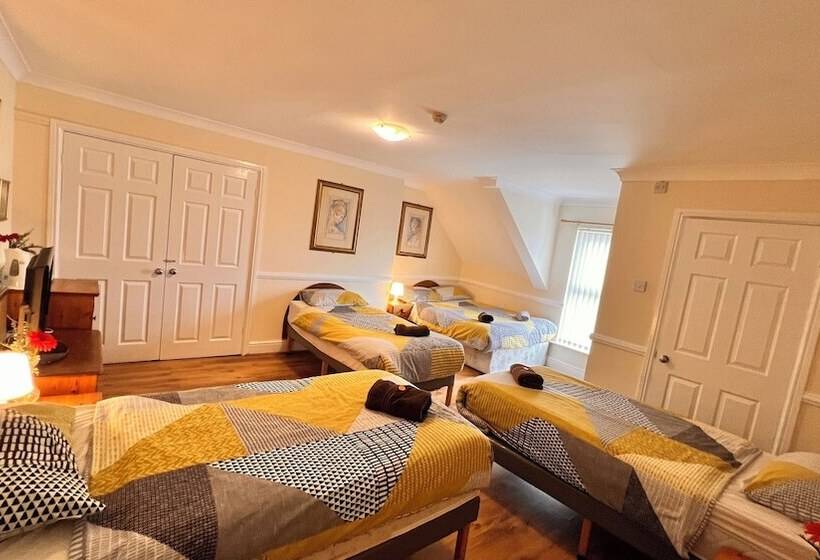 Quarto Estandar, Castle Lodge Guest House 86 88 Sheil Rd L6 3af
