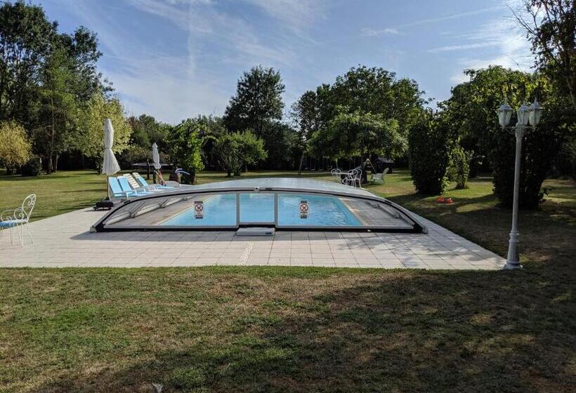 Семейный Номер, Le Petit Moulin Tournesol Bnb