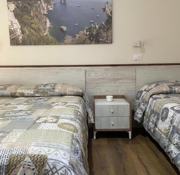 Трехместный Номер Deluxe, Cappuccetto Rosso