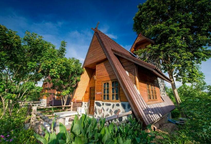 스탠다드 발코니 룸, Panya Garden Resort