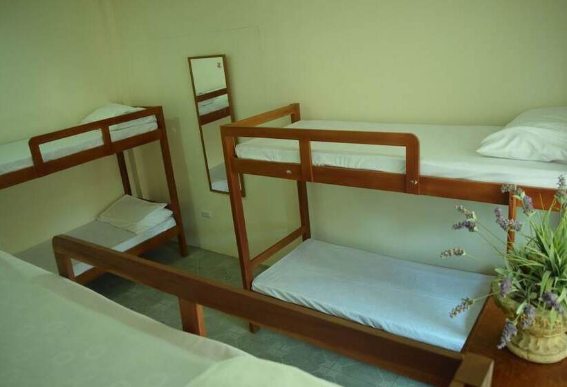 经济房, Marick Beach Resort
