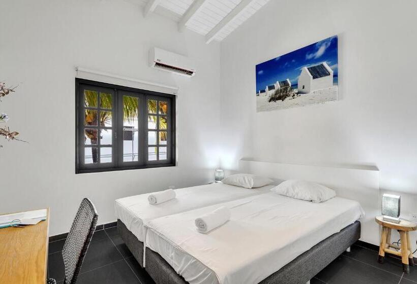 اتاق لوکس, Resort Bonaire