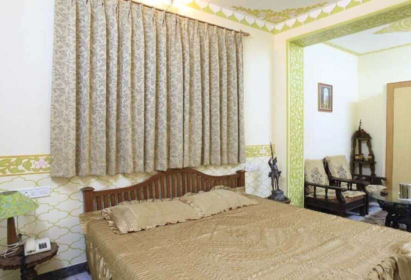 اتاق لوکس, Teerth Palace Pushkar