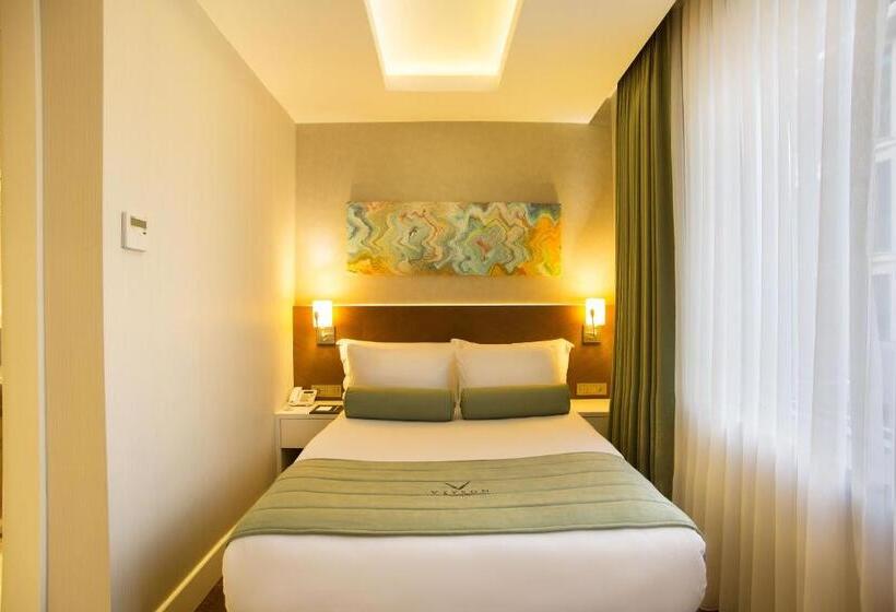 اتاق اکونومی یک تخته, Veyron Hotels & Spa