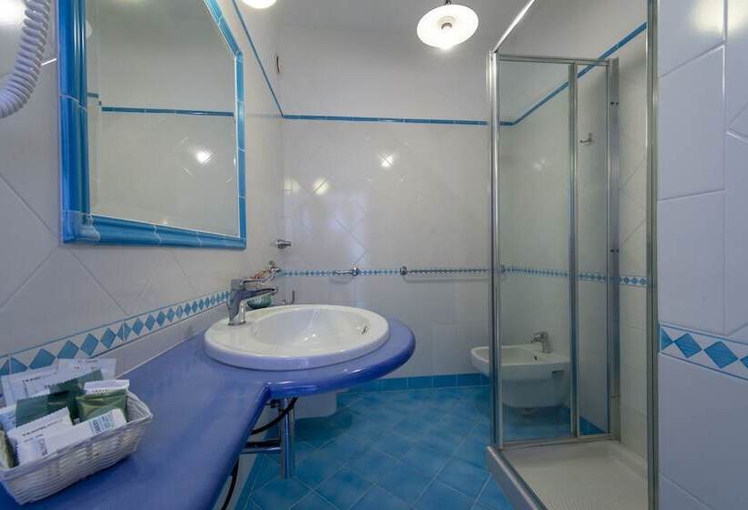 اتاق لوکس با چشم‌انداز دریا, Maresca Hotel Praiano