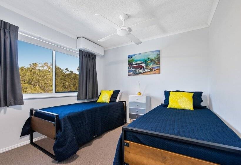 Апартаменты 3 Спальни, Reflections Holiday Apartments