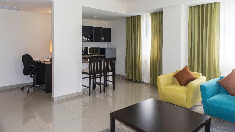 Люкс Кровать Кинг, Holiday Inn Express Xalapa, An Ihg