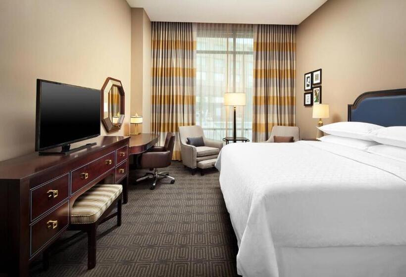 Номер Классика Кровать Кинг, Sheraton Mckinney