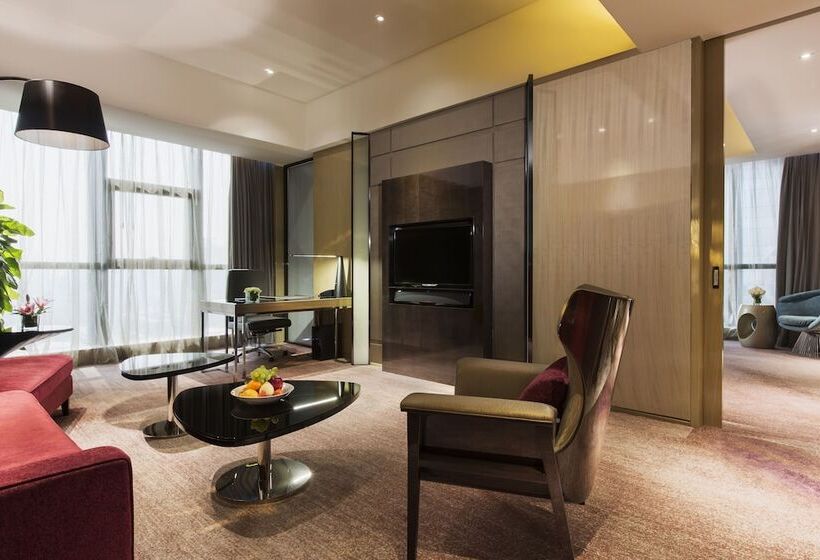 Люкс Повышенной Комфортности, Wanda Realm Jiangmen
