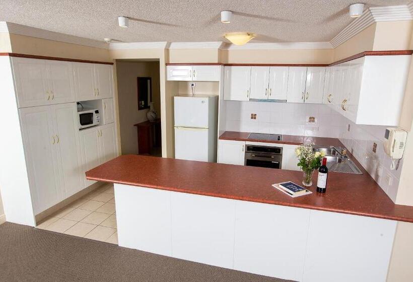 침실 3개 아파트, Springwood Tower Apartment