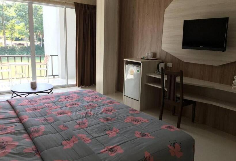 Люкс, Tho Mai Resort