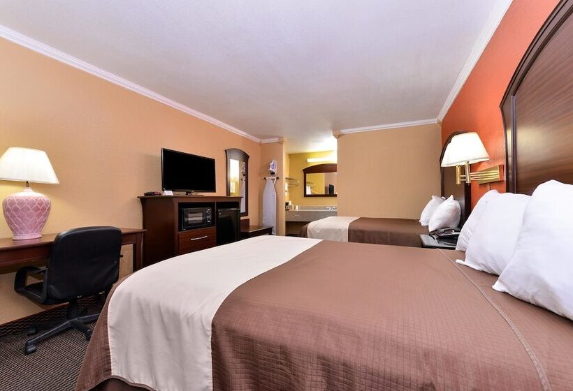 Номер Стандарт 2 Двуспальные Кровати, Americas Best Value Inn Schulenburg