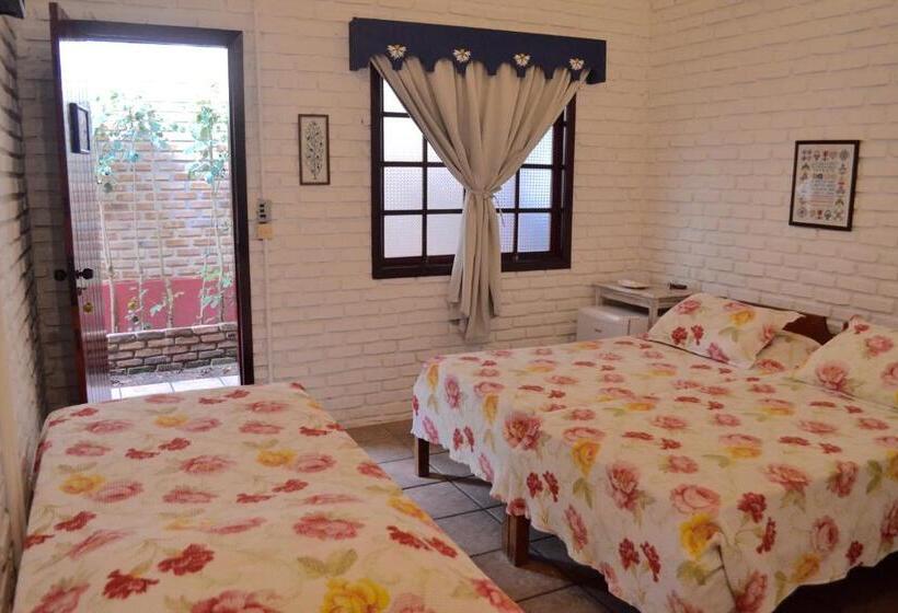 Quarto Triplo Estandar, Pousada Do Roballo