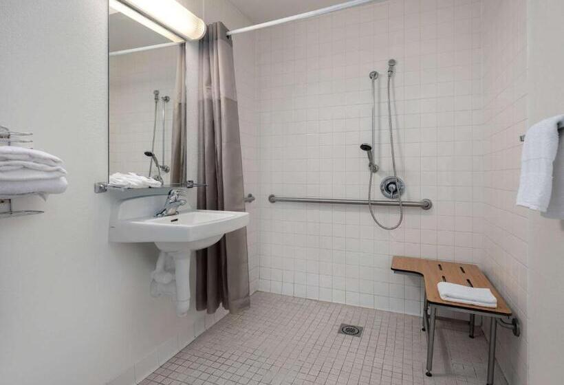 Номер Стандарт Адаптированный для Инвалидов, Motel 6 Santa Maria, Ca   North