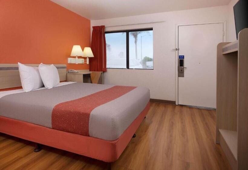 Номер Deluxe, Motel 6 Santa Maria, Ca   North