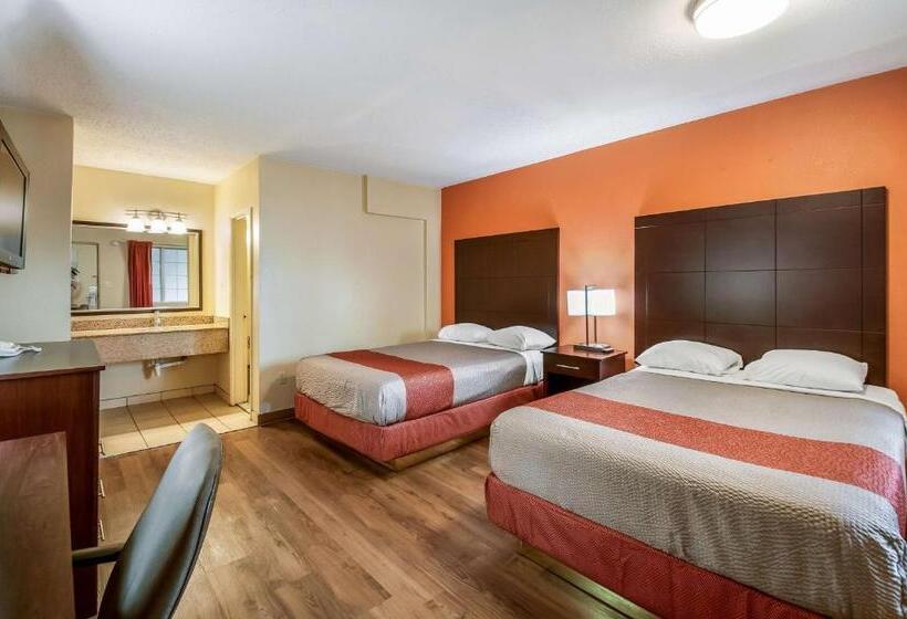 Habitación Cuádruple Economy, Motel 6 Washington Dc Convention Center