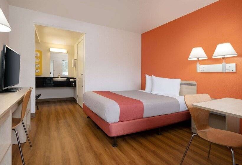 Номер Deluxe, Motel 6 Santa Maria, Ca   North